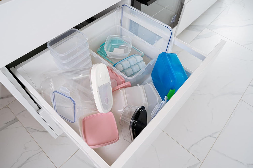 Nest24 – Küchen-Schubladen- Organizer mit 24 stapel- und nestbaren Frischhaltedosen – passend für LocknLock HSM3640. HSM3660. HSM3680 – Gesamtvolumen 18.9 l (47.3 × 51.8 × 20.0 cm)